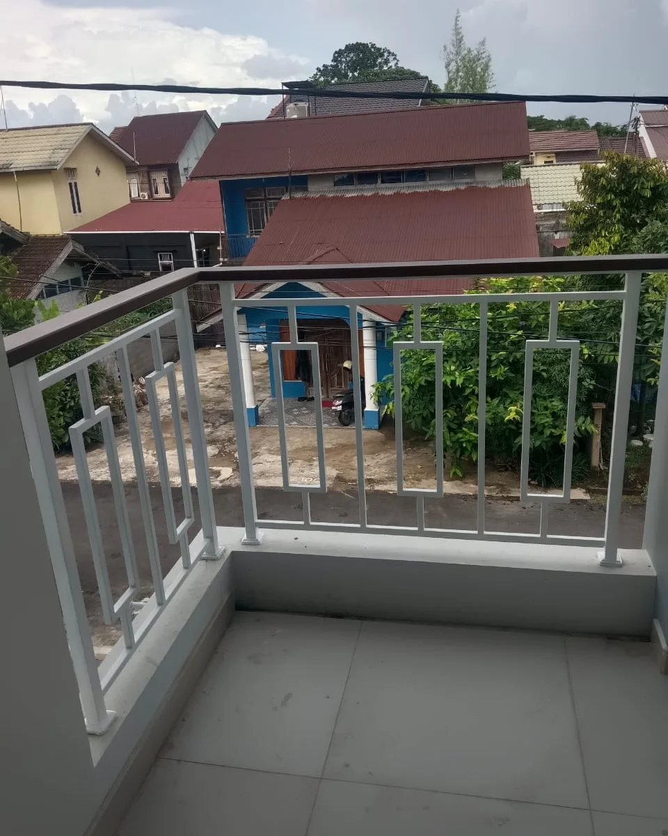 Husein Paris 2 - Dokumentasi Proyek